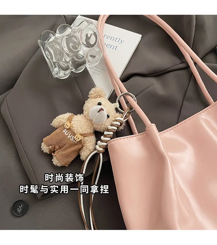 White Leather Shoulder Bag for Women Large Capacity — feature 7