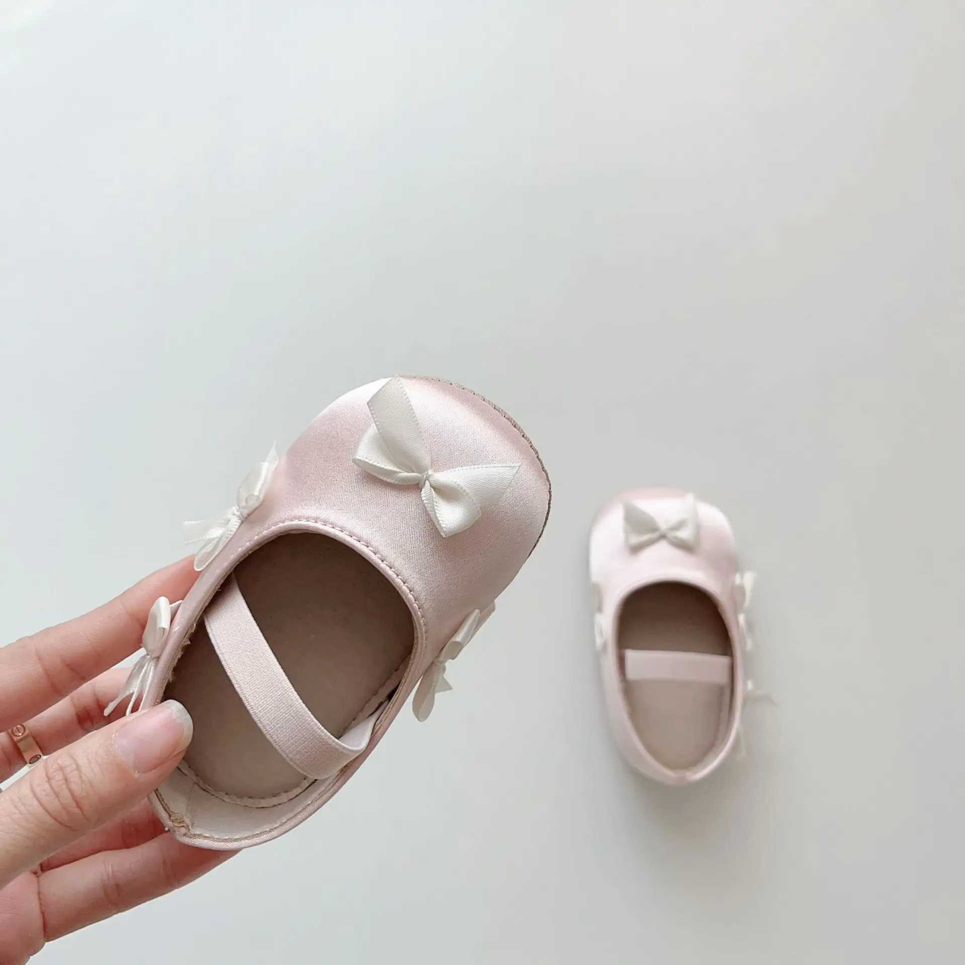 Silver Bow Toddler Shoes for Small Kids — feature 11