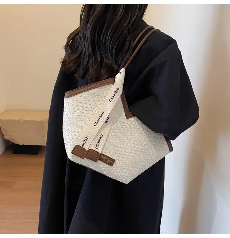 Women's Large Brown Croc Tote Bag 2023 — feature 26