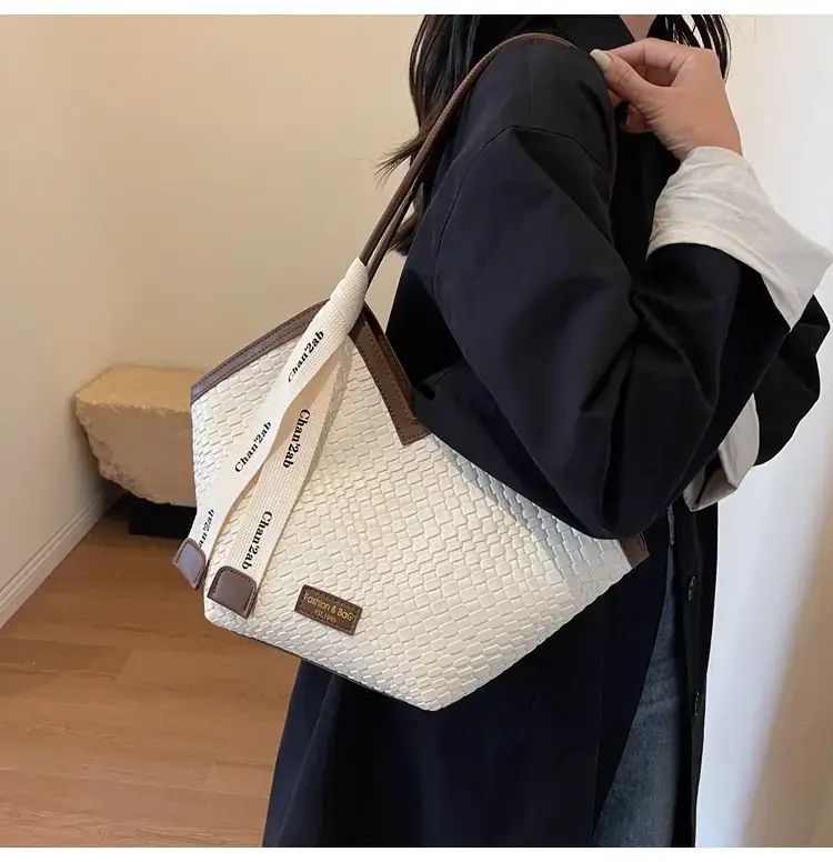 Women's Large Brown Croc Tote Bag 2023 — feature 29