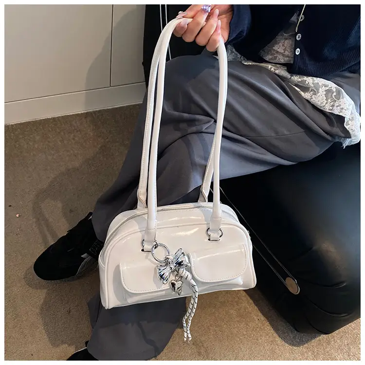 Silver Shoulder Bag for Women Large Capacity 2025 — feature 18