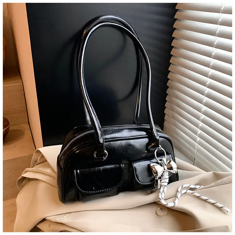 Silver Shoulder Bag for Women Large Capacity 2025 — feature 31