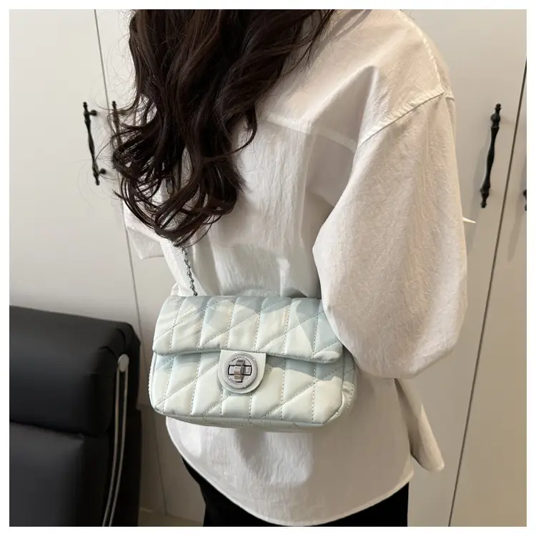 White Quilted Chain Shoulder Bag for Women — feature 25