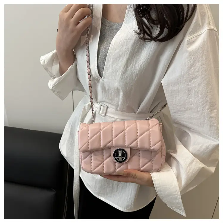 White Quilted Chain Shoulder Bag for Women — feature 30