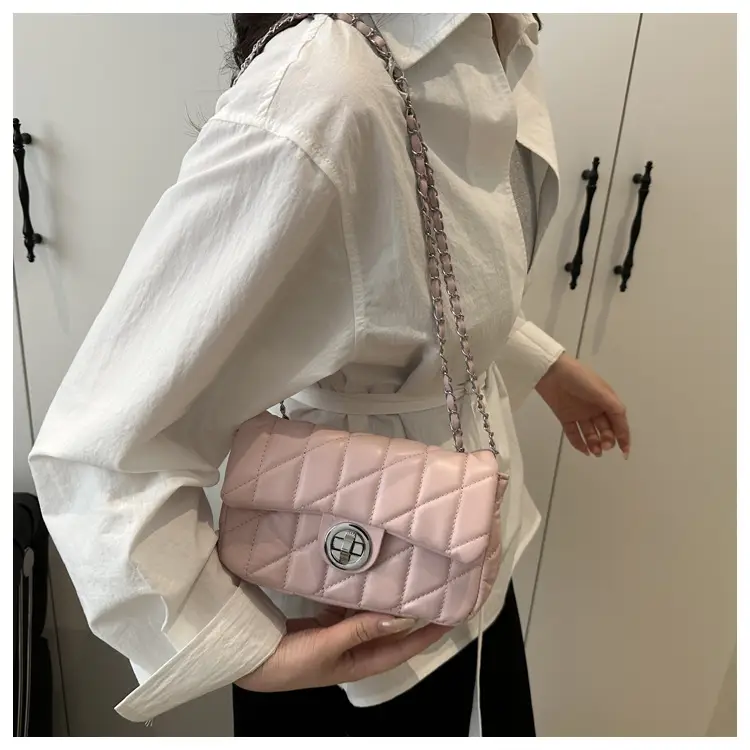 White Quilted Chain Shoulder Bag for Women — feature 36