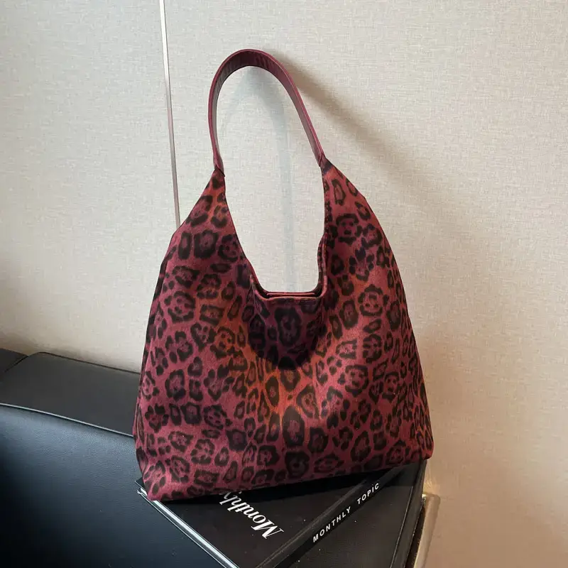 Leopard Print Large Capacity Women's Shoulder Bag 2024