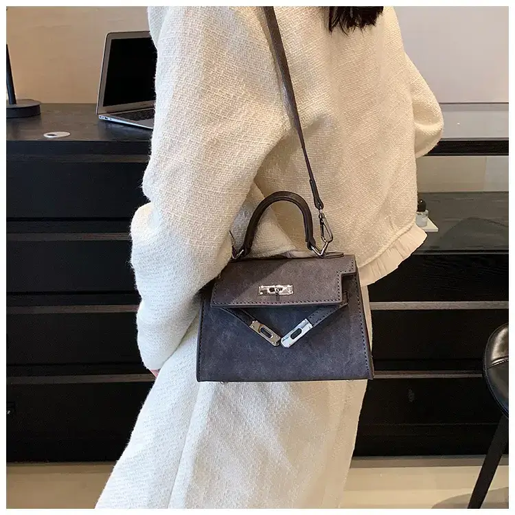 Grey Leather Crossbody Bag for Women 2024 — feature 39