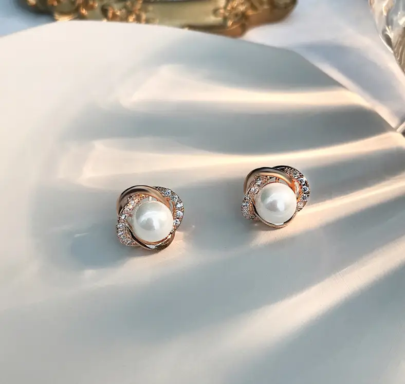 S925 Gold Heart Diamond Earrings for Women - Image 11
