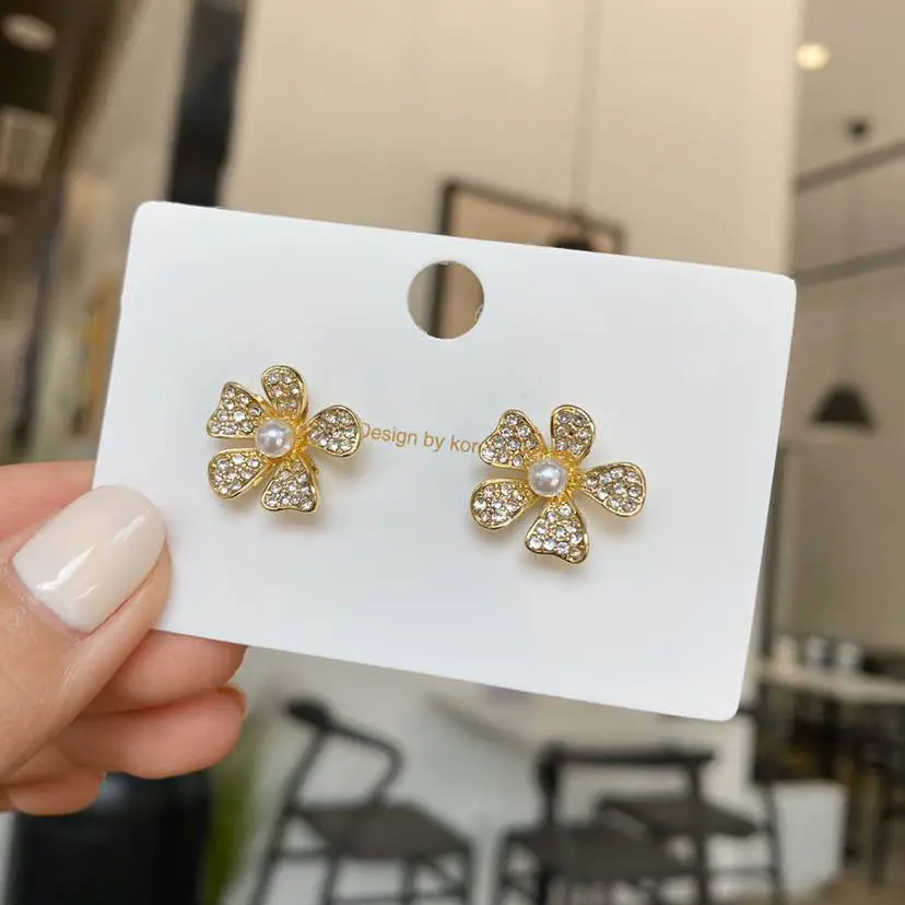 S925 Gold Heart Diamond Earrings for Women - Image 8