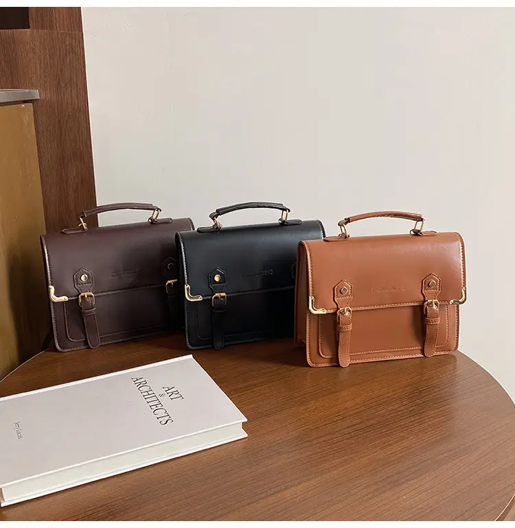 Women's Vintage British Style Shoulder Bag Brown Leather 2025 — feature 19