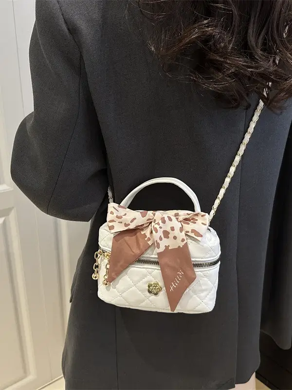 Women's Diamond Plaid Chain Shoulder Bag Mini Square Bucket Bag - Image 6