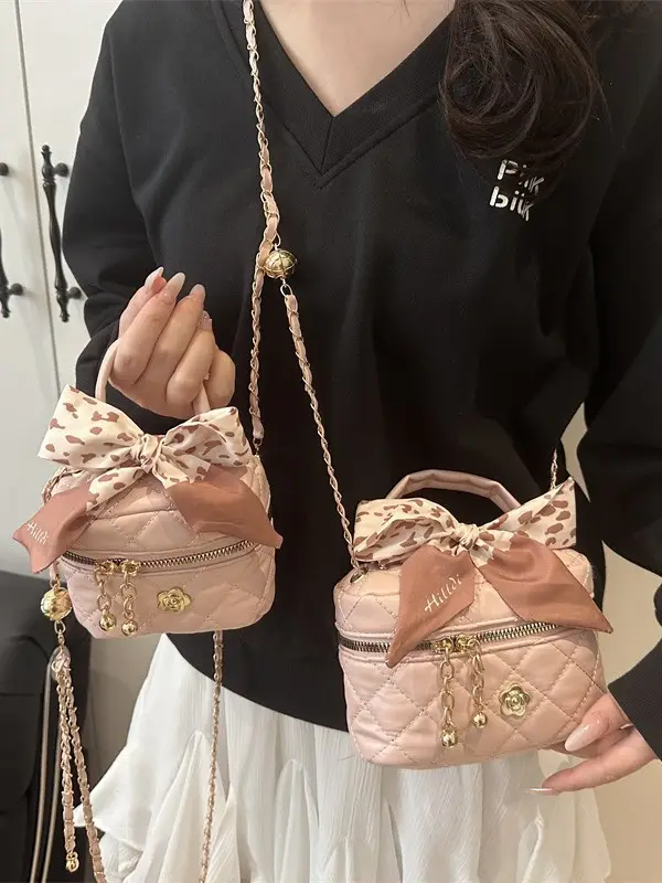Women's Diamond Plaid Chain Shoulder Bag Mini Square Bucket Bag - Image 7