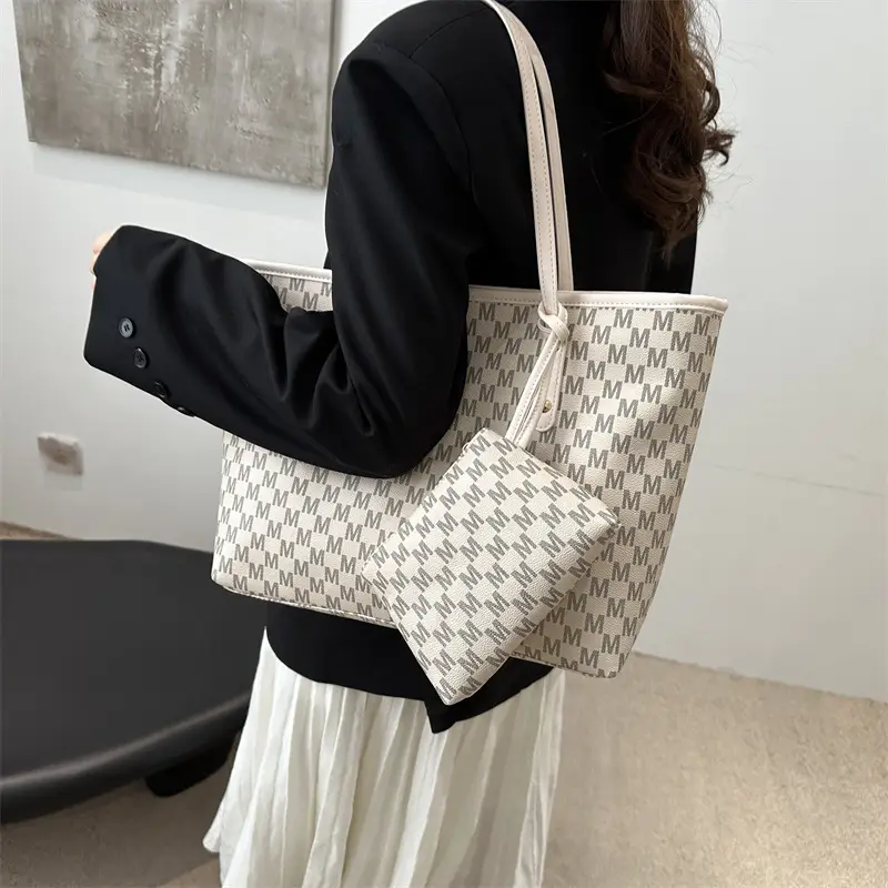 Plaid Pattern Large Capacity Women's Tote Bag — feature 24