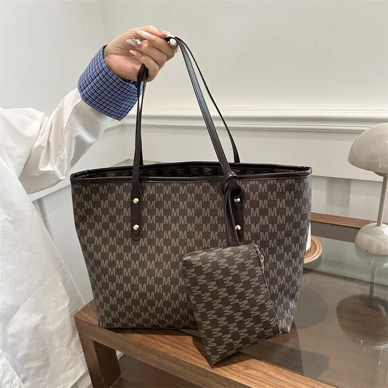 Plaid Pattern Large Capacity Women's Tote Bag - Image 3