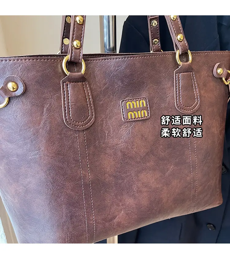 Women's Large Capacity Leather Shoulder Bag 2026 — feature 14