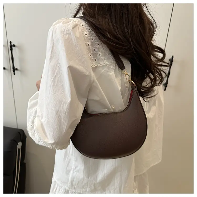 Women's Cream French Style Shoulder Bag 2025 Spring Summer — feature 18