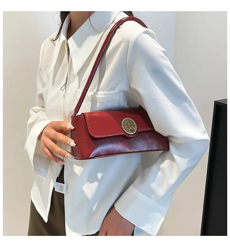 Red French Style Shoulder Bag for Women 2025 — feature 18