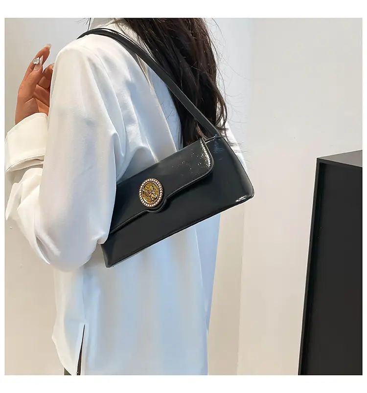 Red French Style Shoulder Bag for Women 2025 — feature 19