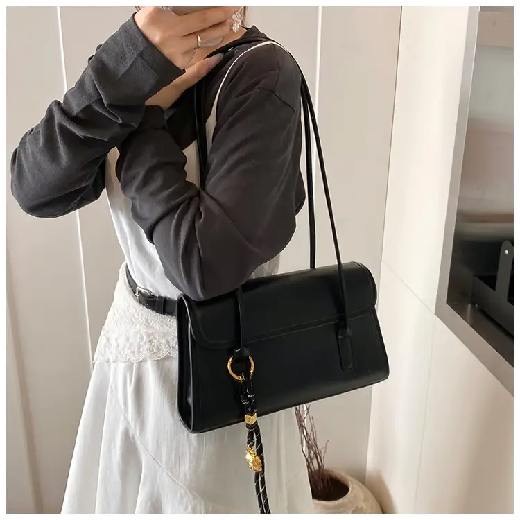 French Niche High-End Shoulder Bags for Women 2025 Spring Summer — feature 14