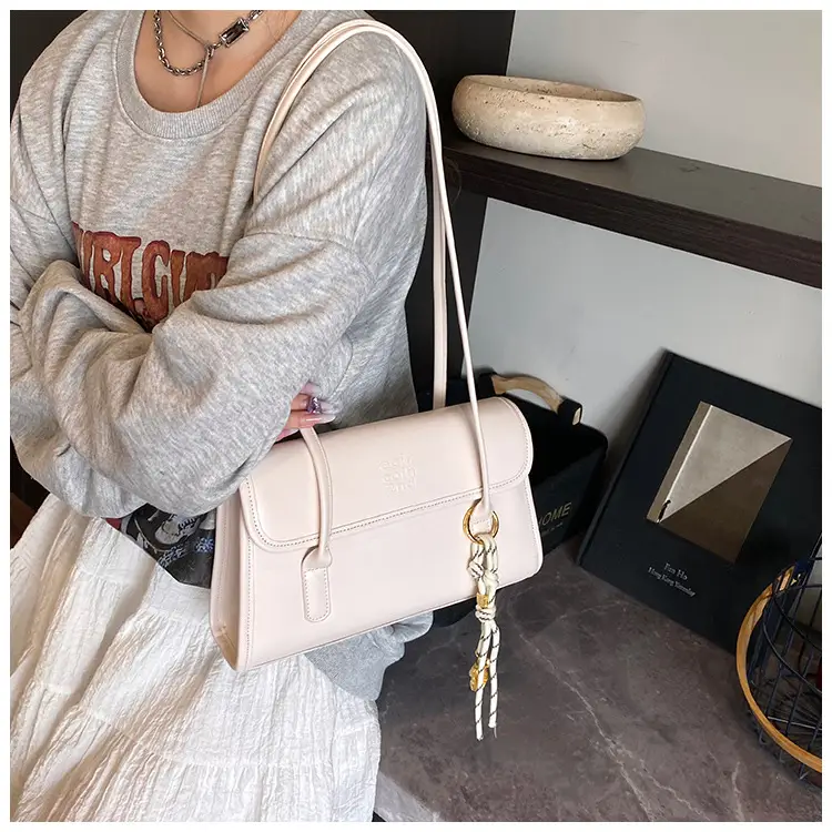 French Niche High-End Shoulder Bags for Women 2025 Spring Summer — feature 16