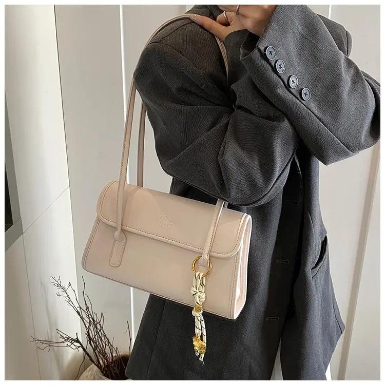 French Niche High-End Shoulder Bags for Women 2025 Spring Summer — feature 30