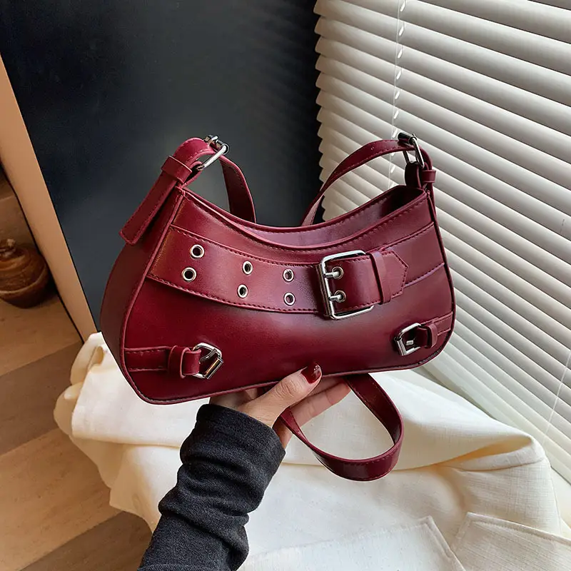 Retro Rivet Shoulder Bag for Women Light Luxury