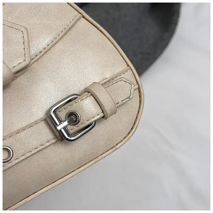 Retro Rivet Shoulder Bag for Women Light Luxury — feature 7