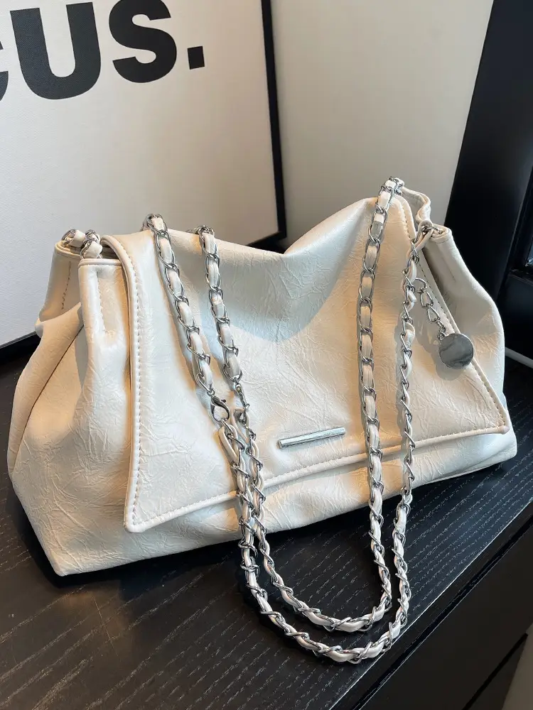 Silver Chain Shoulder Bag for Women Casual Commute - Image 5