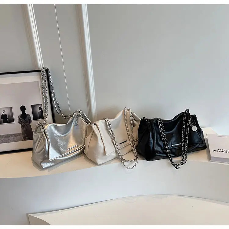 Silver Chain Shoulder Bag for Women Casual Commute — feature 15