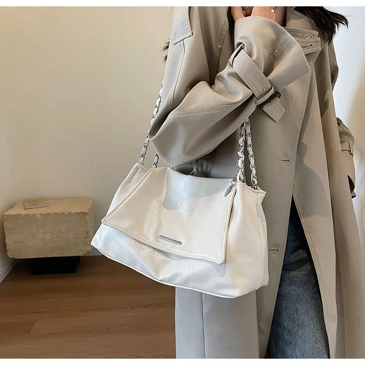 Silver Chain Shoulder Bag for Women Casual Commute — feature 21