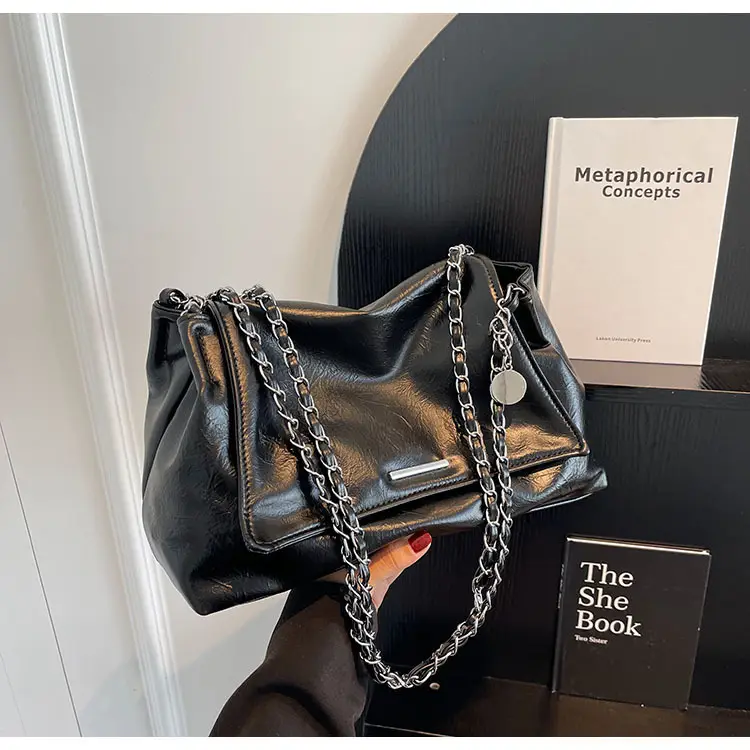 Silver Chain Shoulder Bag for Women Casual Commute — feature 25