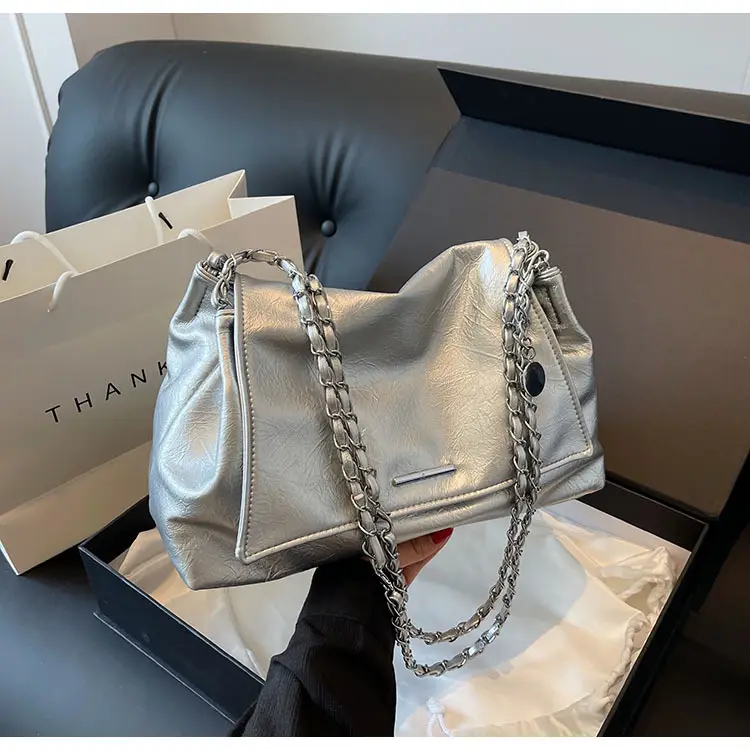 Silver Chain Shoulder Bag for Women Casual Commute — feature 30