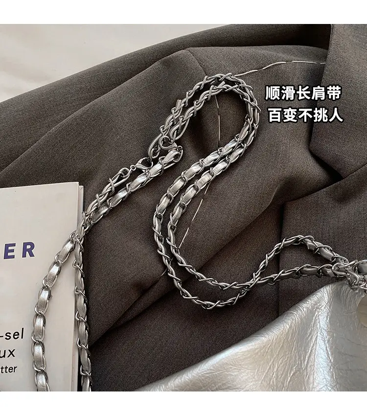 Silver Chain Shoulder Bag for Women Casual Commute — feature 6
