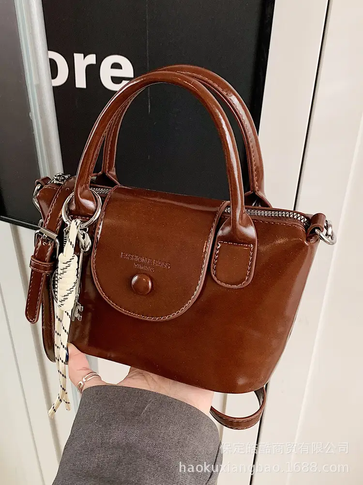 Pink Leather Crossbody Bag for Women Spring Summer 2025 - Image 9