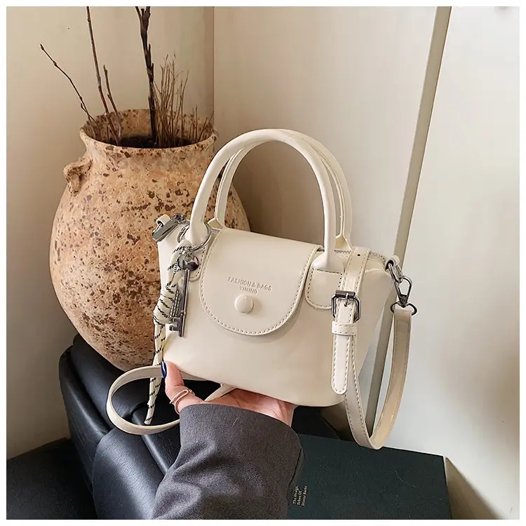 Pink Leather Crossbody Bag for Women Spring Summer 2025 — feature 20