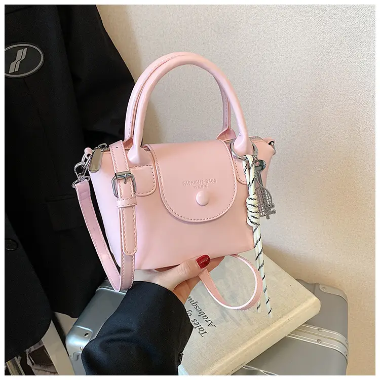 Pink Leather Crossbody Bag for Women Spring Summer 2025 — feature 21