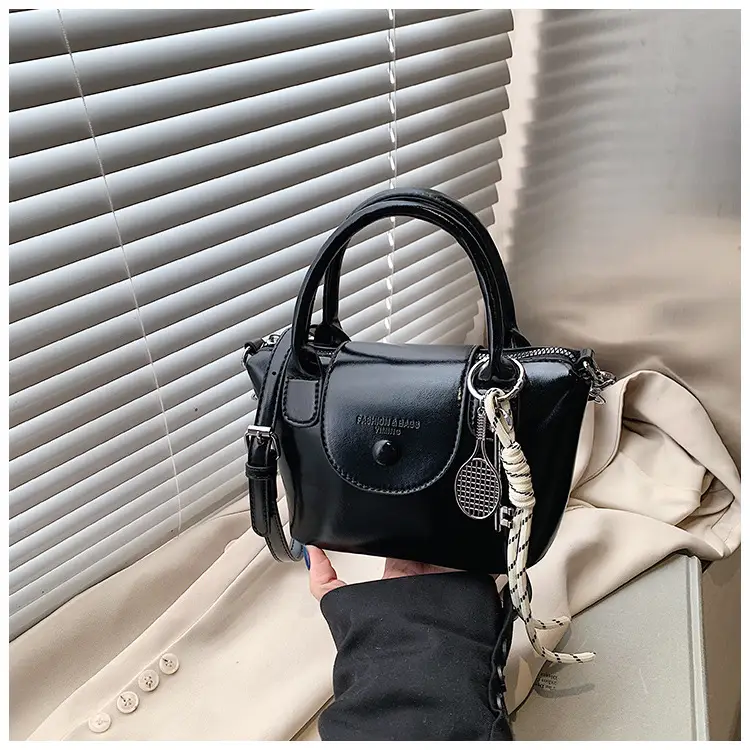 Pink Leather Crossbody Bag for Women Spring Summer 2025 — feature 23