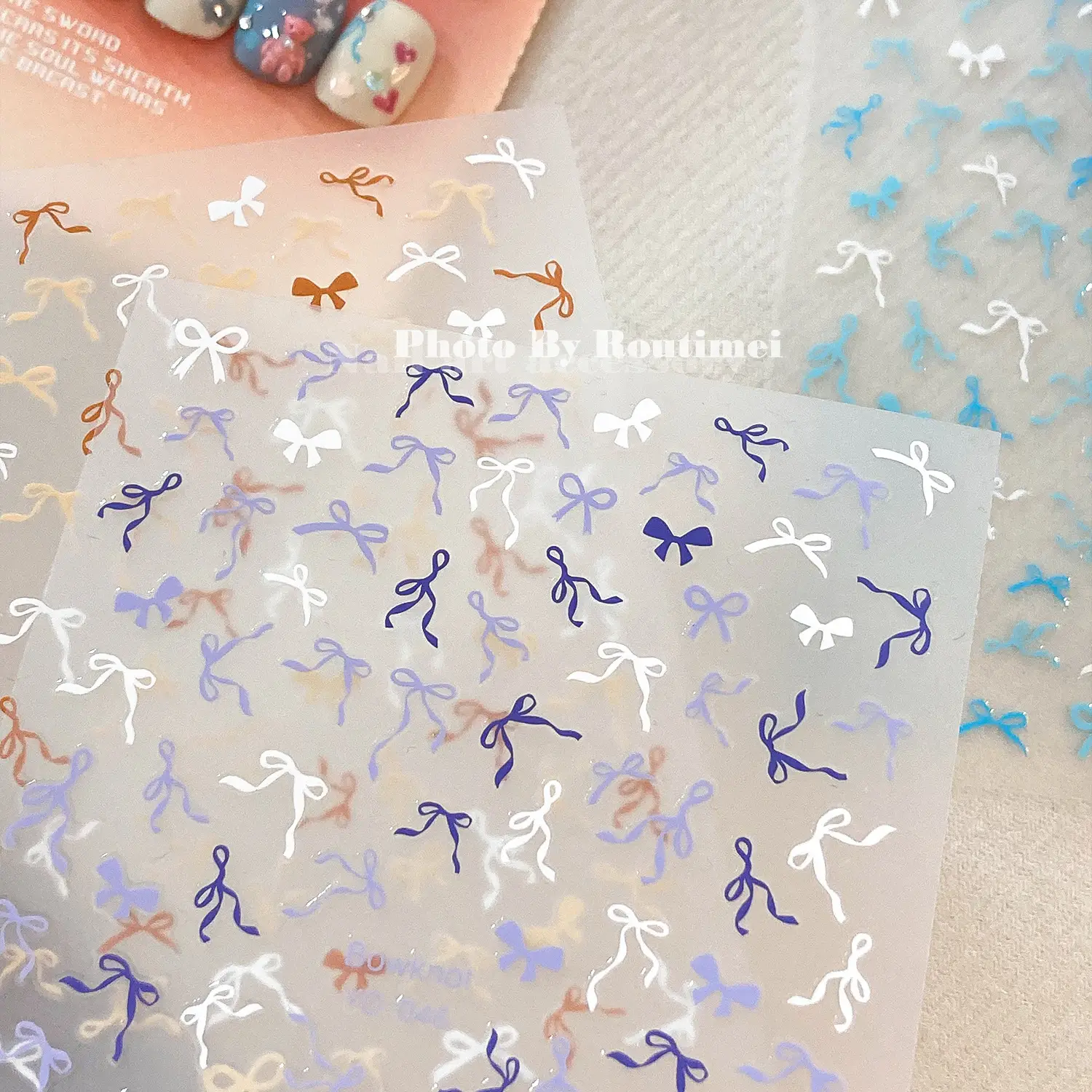 Joker Style Bow Nail Stickers Set of 12 — feature 1