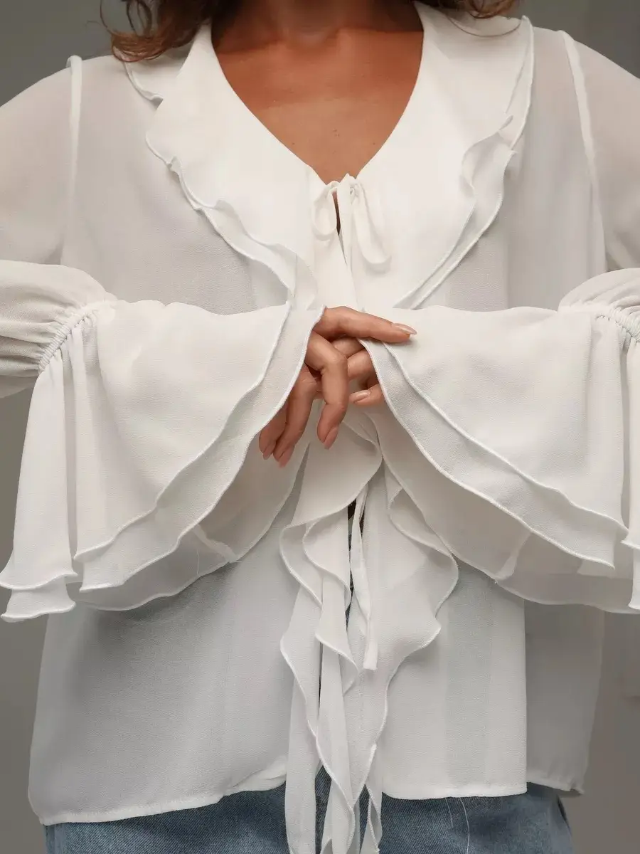 Spring 2025 V-Neck Ruffled Trumpet Shirt for Women — feature 25