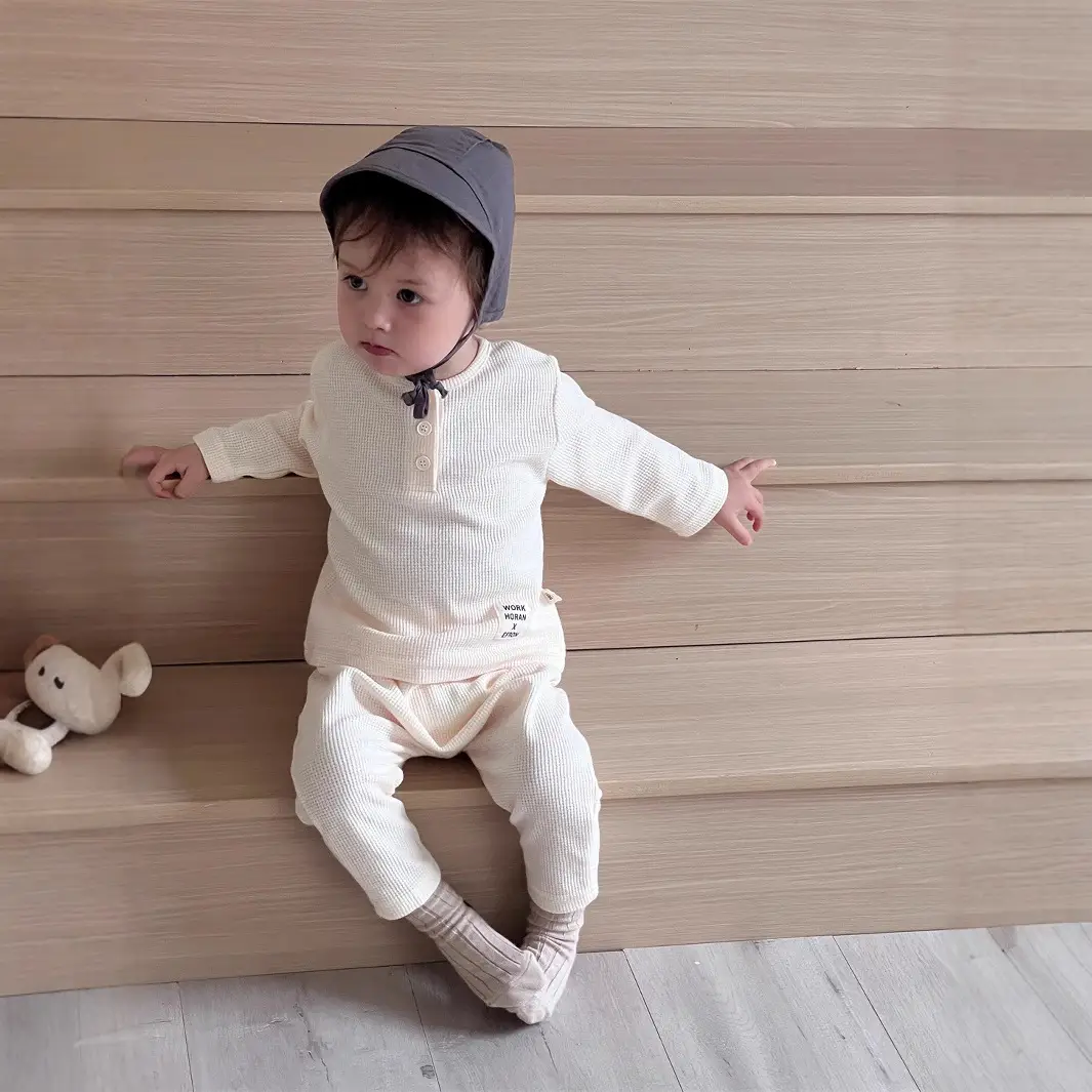 Boys' White Open Button T-Shirt Set for Kids 2025 — feature 2