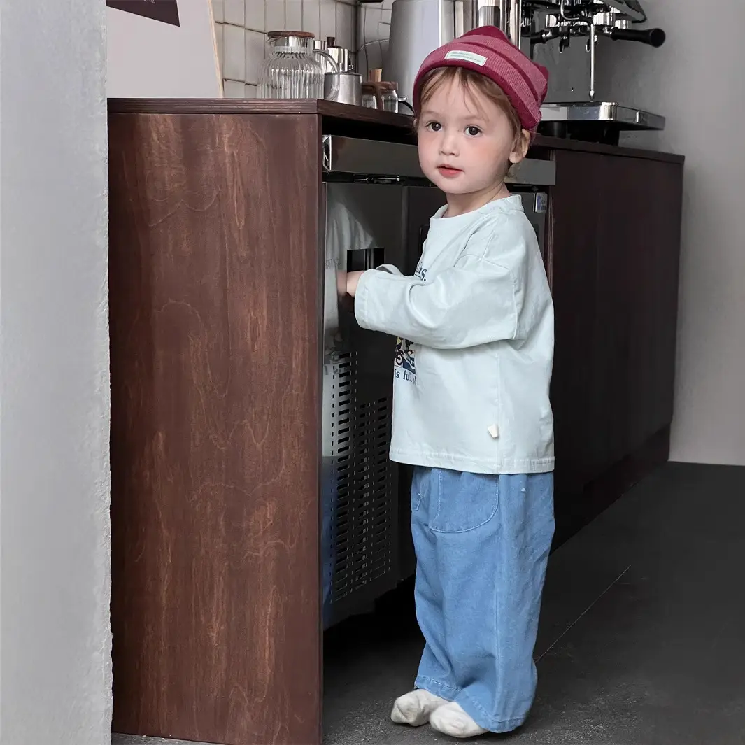 Kids Korean Style T-Shirt & Jeans Set Spring 2026 — feature 5