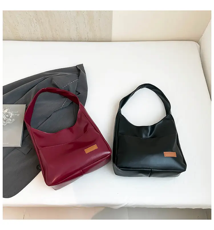 Red Leather Shoulder Bag for Women Large Capacity — feature 31