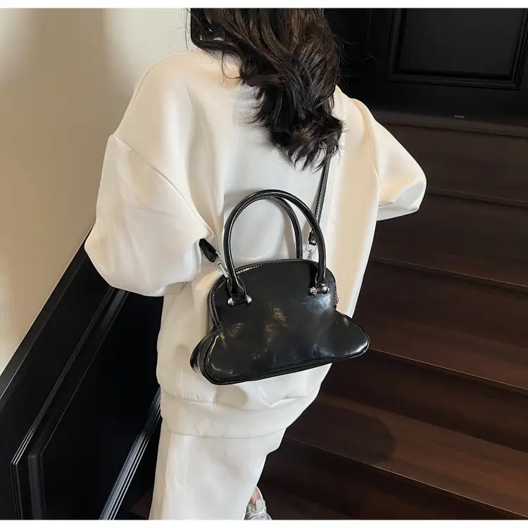 Black Shell Shoulder Crossbody Bag Women Spring Summer 2025 — feature 25
