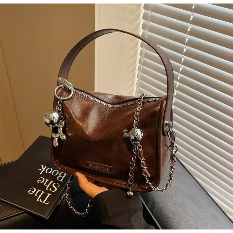 Brown Leather Crossbody Bag for Women 2026 — feature 15