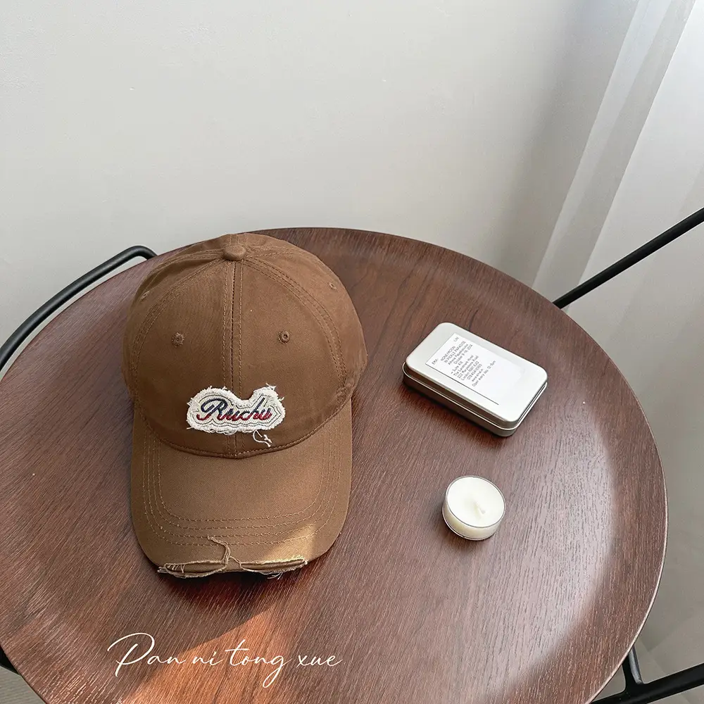 White Beechtree Baseball Cap for Boys Girls Casual All-match - Image 3