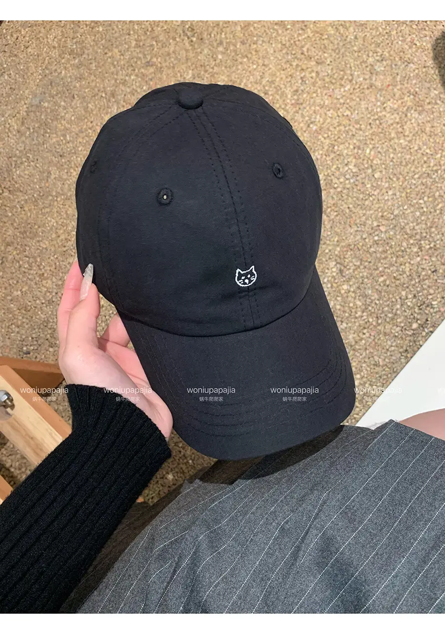 Women Kitten Embroidered Beige Baseball Cap 2025 — feature 7
