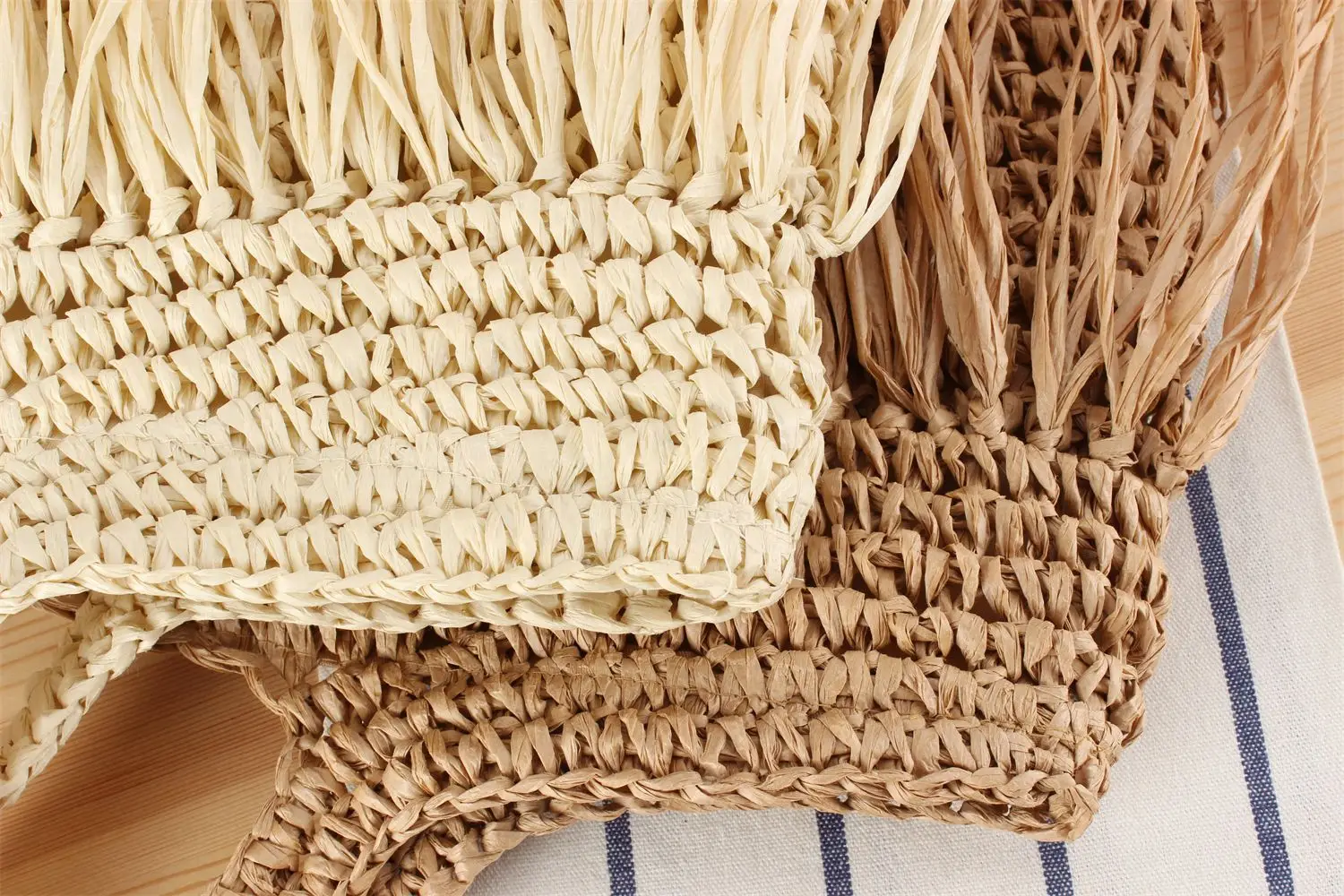 INS New South Korea Chic Tassel Handmade Woven Bag Large Capacity — feature 7
