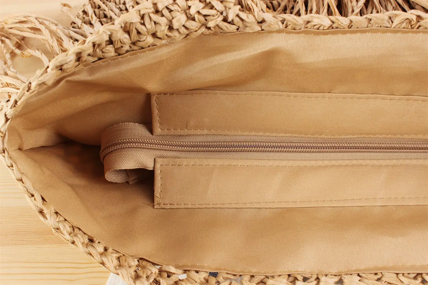 INS New South Korea Chic Tassel Handmade Woven Bag Large Capacity — feature 9