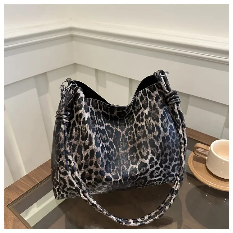 Leopard Print Korean Style Shoulder Bag for Women — feature 20