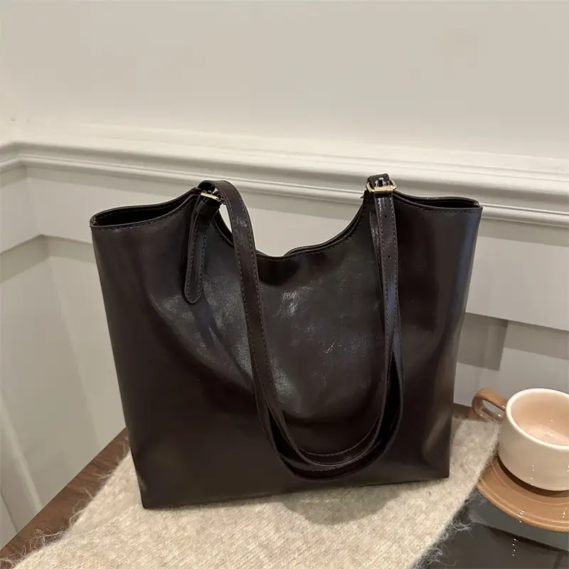 Vintage Wax Leather Tote Bag Women All Match Large Capacity — feature 16